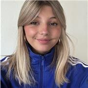 Élève en troisième année de droit diplômée d'un baccalauréat générale filière internationale
